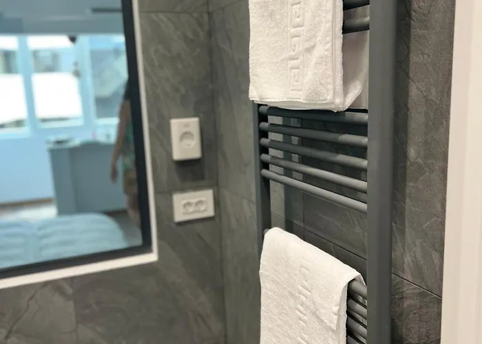 Style Uniri Bukarest